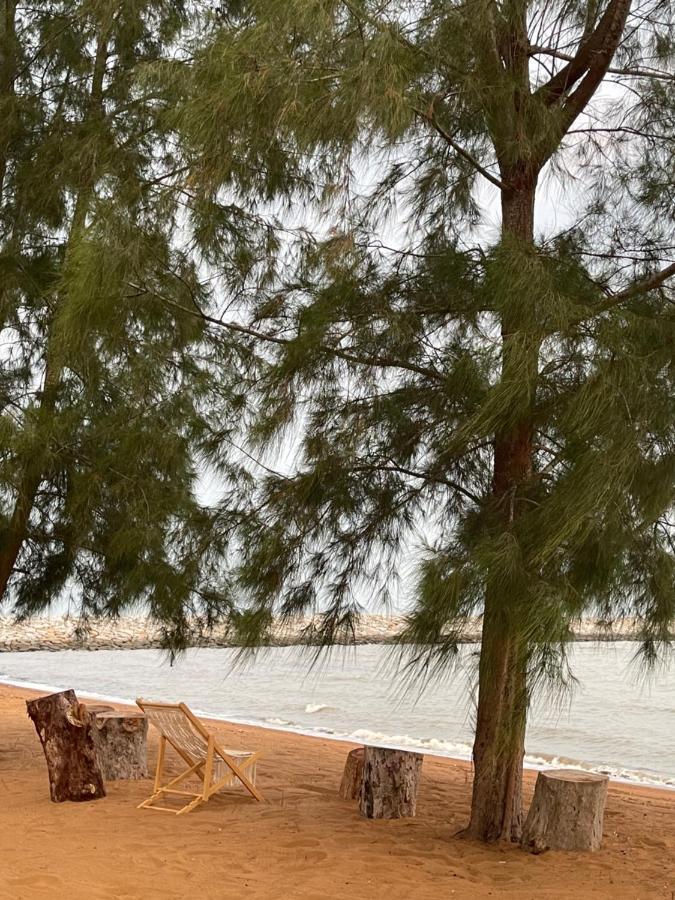 Beach N Breeze Glamping Malacca Eksteriør billede