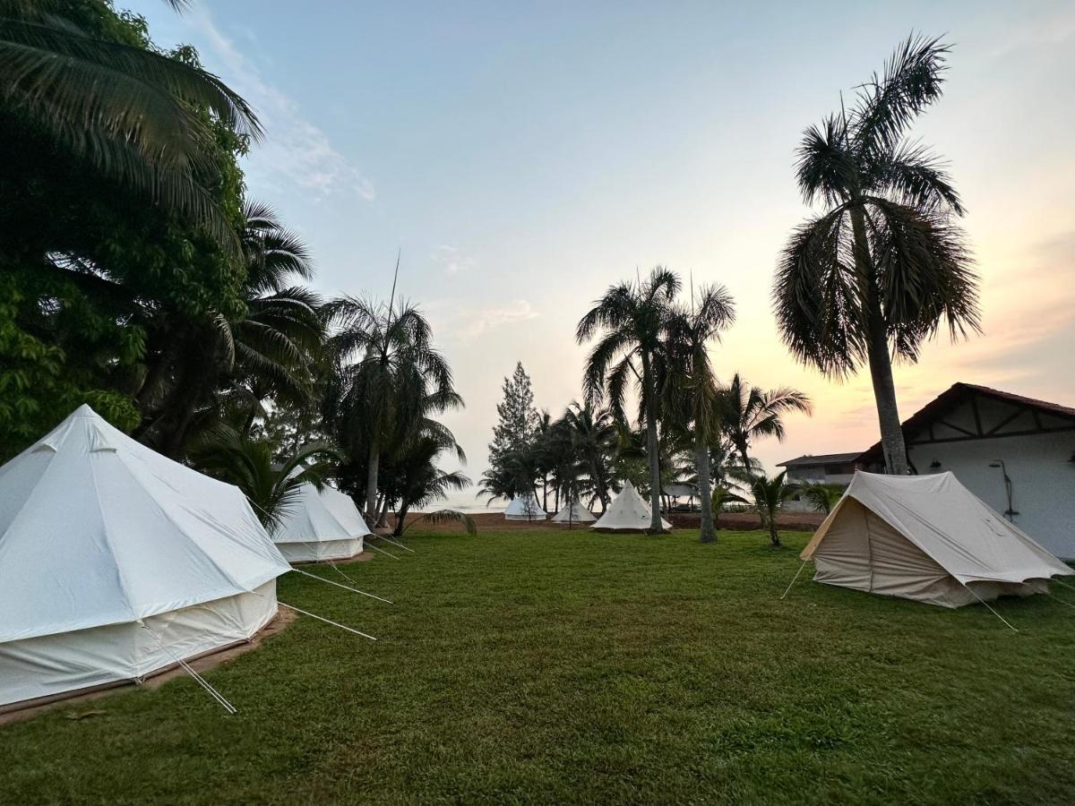 Beach N Breeze Glamping Malacca Eksteriør billede