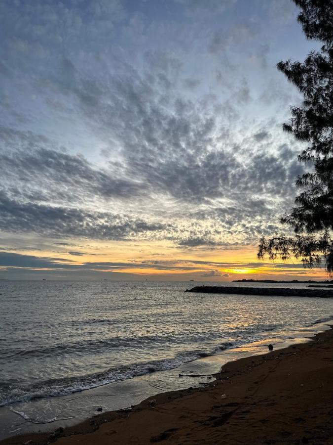 Beach N Breeze Glamping Malacca Eksteriør billede